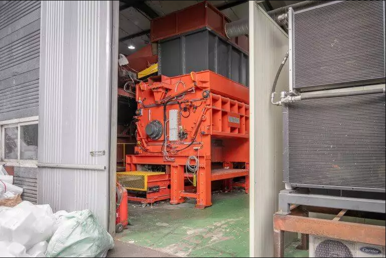 RDF破砕 一軸破砕機 韓国G社