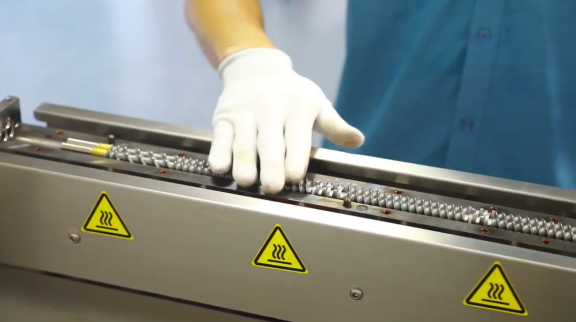 多様な試験を実施しやすいラボ機スペック